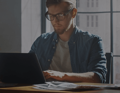 Picture of a home office worker